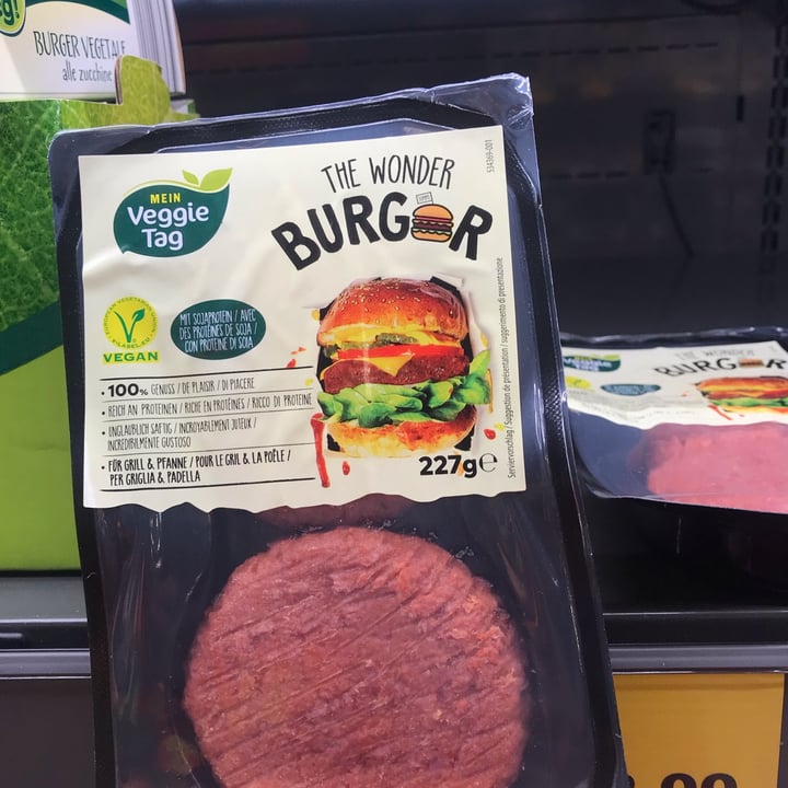 review photo of Mein Veggie Tag The Wonder Burger shared by @neminblack on 10 Mar 2022 - review