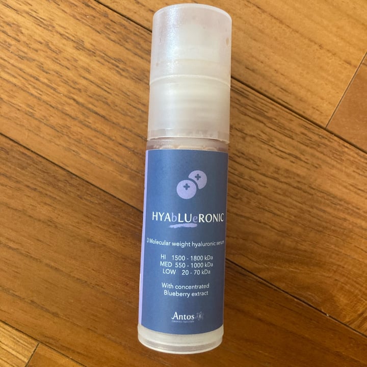 review photo of Antos Hyablueronic Siero shared by @nevedimiele on 26 Mar 2022 - review