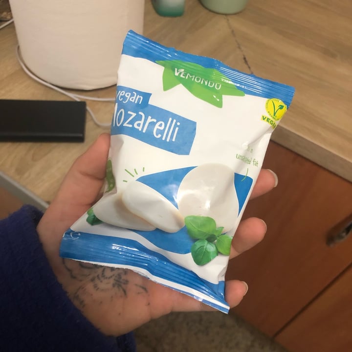 review photo of Vemondo Vegan Mozarelli shared by @pau23m on 14 Feb 2022 - review