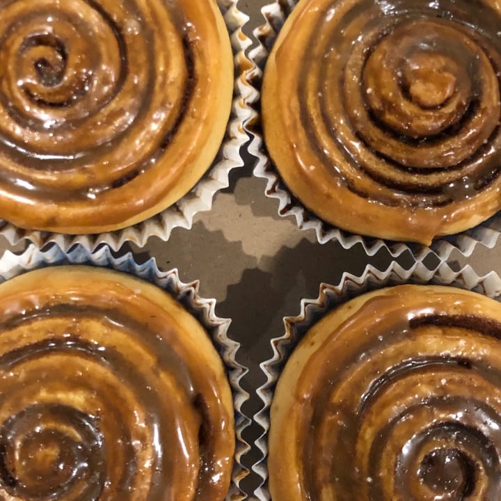 review photo of Sinamon Bali Plant Based CINNAMON ROLL shared by @widodaren on 25 Sep 2020 - review