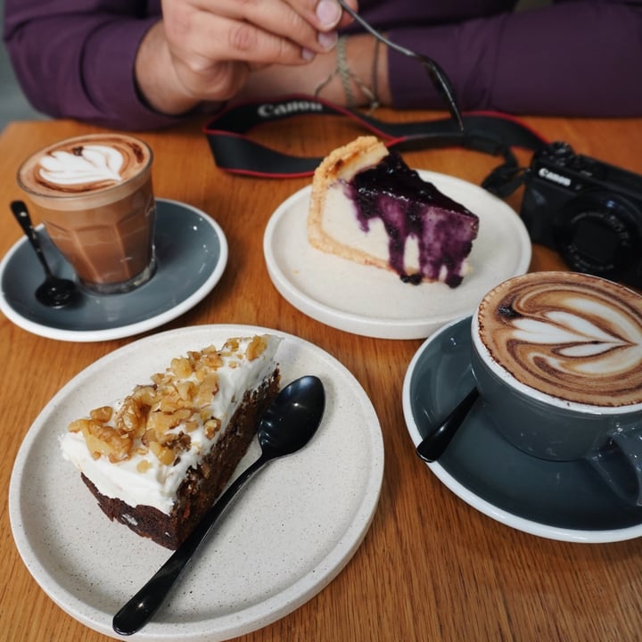 photo of Shift Eatery Carrot Cake shared by @celinelinesse on  07 Jan 2021 - review