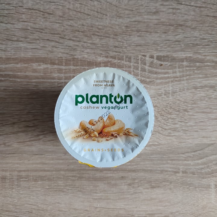 review photo of Planton cashew vegangurt grains & seeds shared by @szilvia on 12 Nov 2022 - review