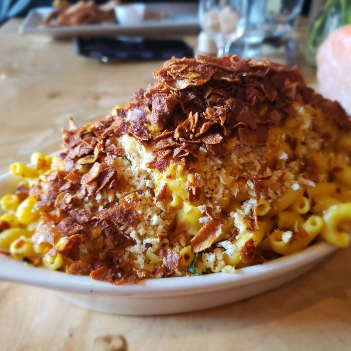 photo of ION Restaurant, It's Only Natural Mac And cheese shared by @mburgos on  31 Dec 2020 - review