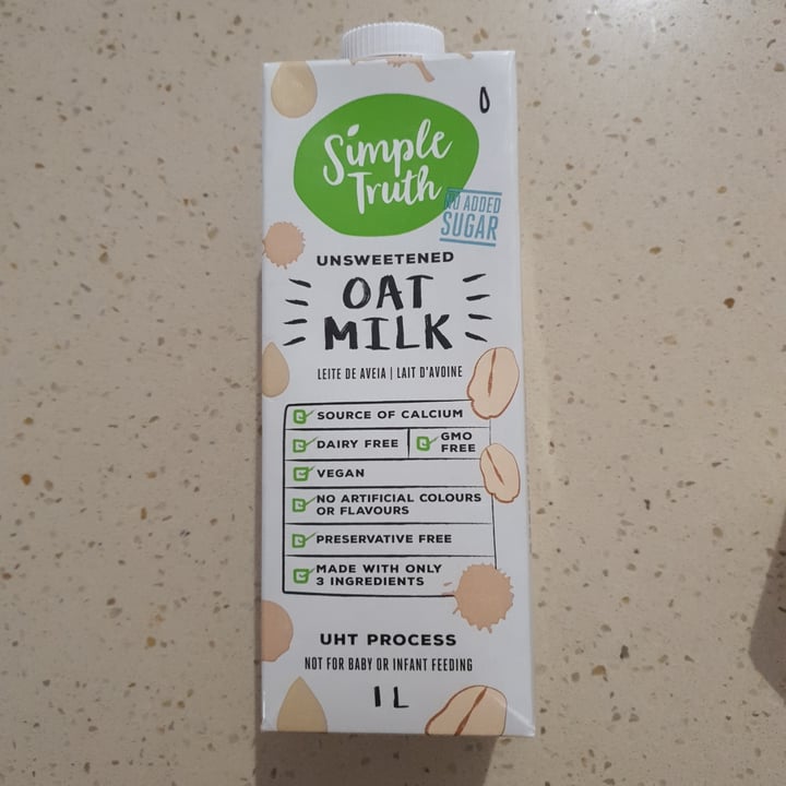 photo of Simple Truth Unsweetened Oat Milk shared by @veganfuture on  19 Aug 2021 - review