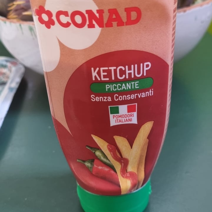 photo of Conad Ketchup piccante shared by @bibiter on  12 Apr 2022 - review