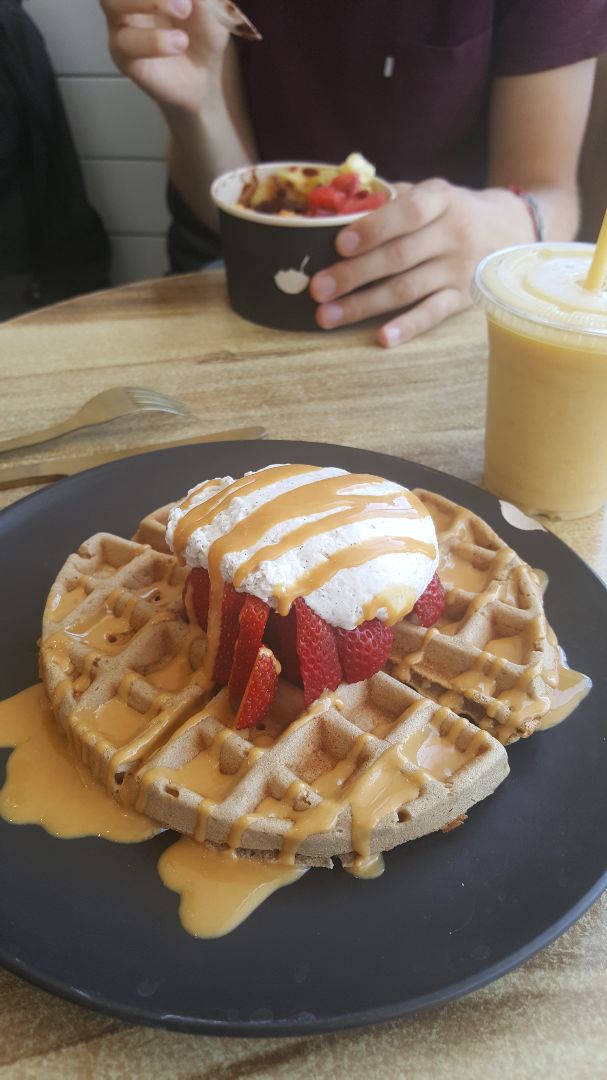 review photo of Acai Brothers Prahran Protein Waffles shared by @amorosofine on 05 Feb 2020 - review