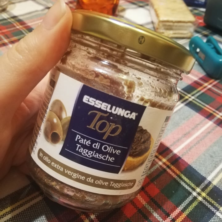 photo of Esselunga Top Patè di olive taggiasche shared by @teadante on  14 Dec 2021 - review