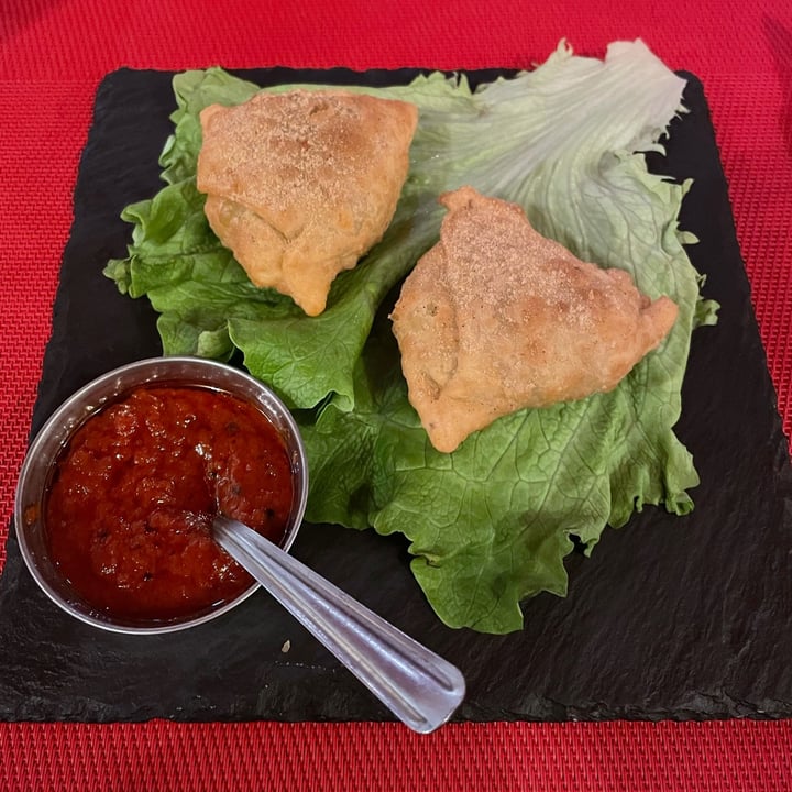photo of India Matha Samosa di verdure shared by @whale8 on  16 Mar 2022 - review
