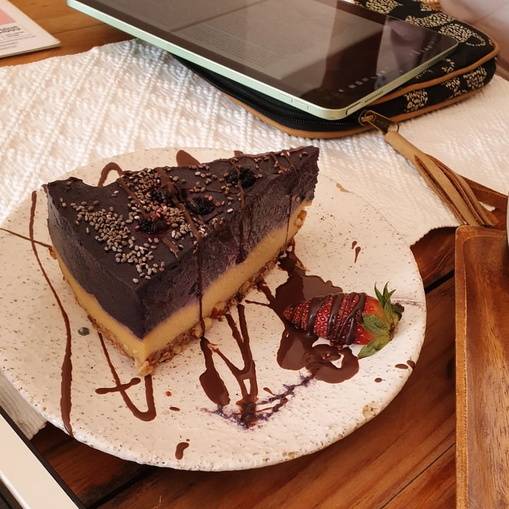 photo of The Conscious Kitchen Berry Cheesecake shared by @semacleod on  28 Dec 2021 - review
