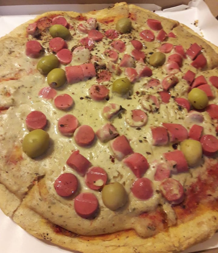 photo of Fourmi Vegan Pizza integral "salchichera" shared by @amaranta1963 on  28 Aug 2019 - review