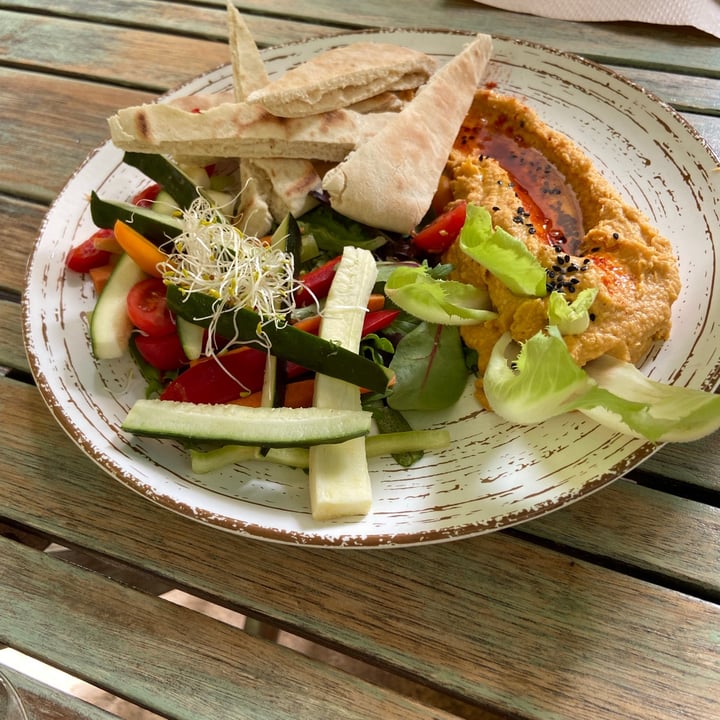photo of Temple Natura Cafè Home-made Hummus shared by @nadiagq on  16 Sep 2021 - review