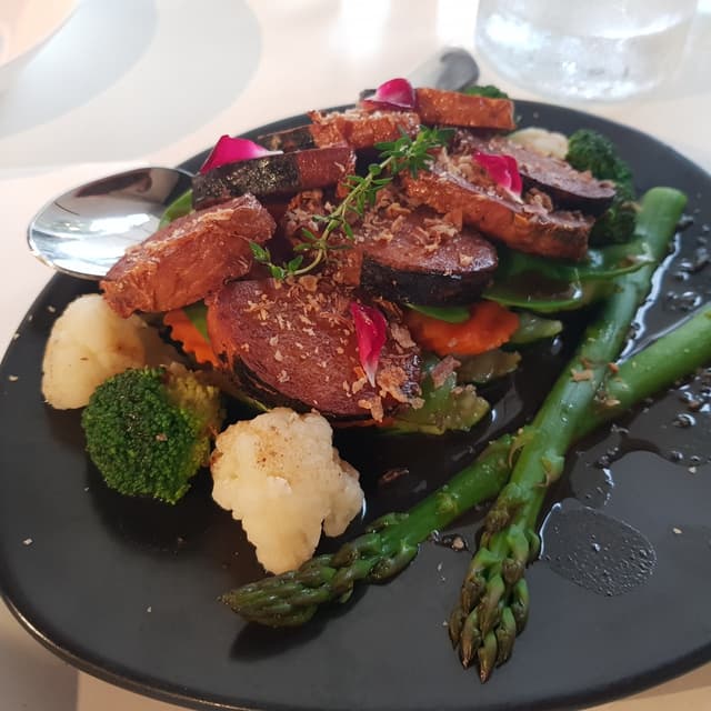 Foto del plato “Seaweed Tofu with Tamarind Sauce”