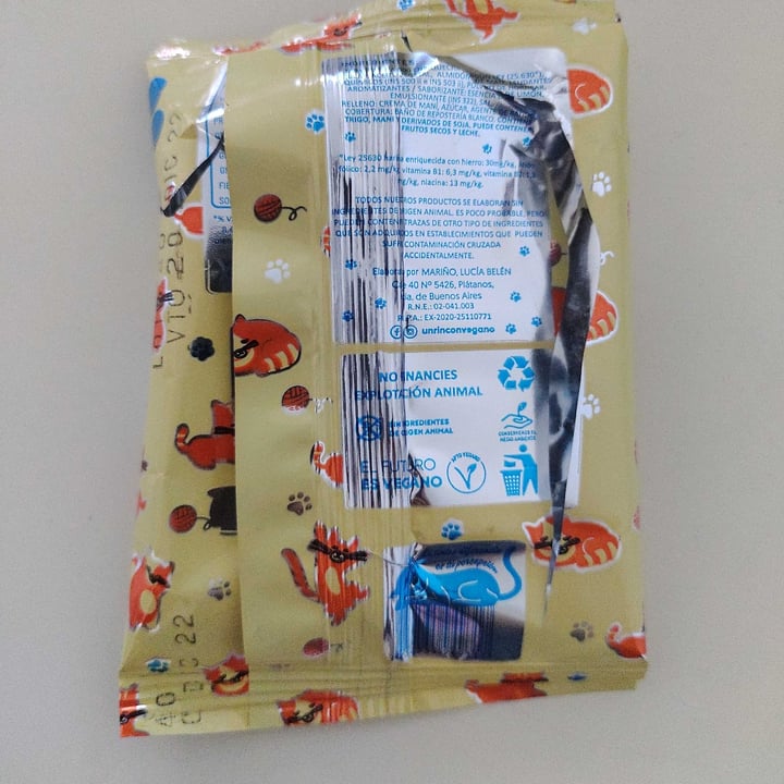 review photo of Un Rincón Vegano Especismo Cero Alfajor Relleno De Mani Con Baño De Repostería Blanco shared by @aldana1997 on 13 Sep 2022 - review