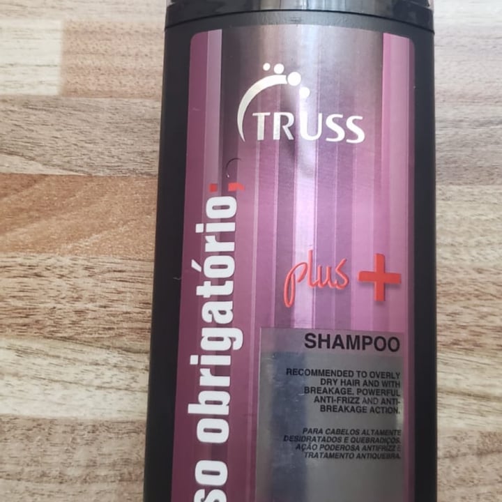 photo of Truss Shampoo Perfect shared by @cinthi4 on  10 May 2022 - review