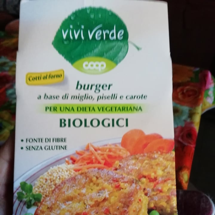 photo of Vivi Verde Coop Burger di Miglio Piselli e Carote shared by @pieralebon on  05 Apr 2021 - review