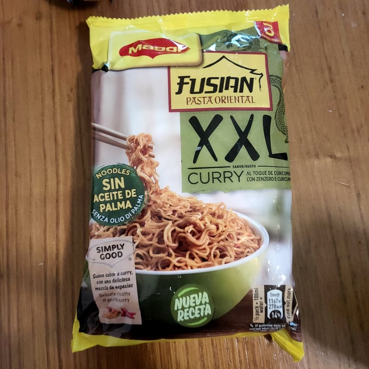 photo of Maggi Fusian Pasta Oriental Thai Curry XXL shared by @vegankiyo on  09 May 2022 - review