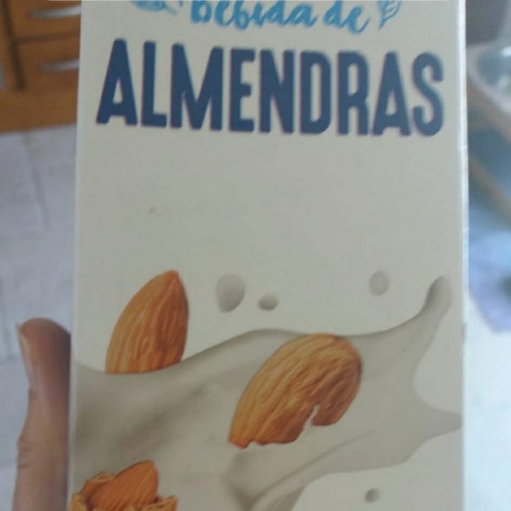 photo of Hacendado Bebida de Almendras shared by @frankyfrankens on  12 May 2020 - review