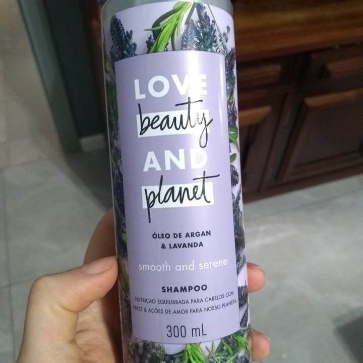 photo of Love Beauty and Planet Shampoo Vegano Óleo de Argan & Lavanda shared by @tamac on  10 May 2022 - review