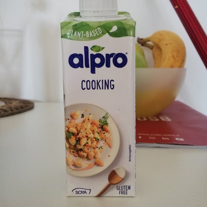 photo of Alpro Cooking/Cuisine Soya 14% Fat shared by @anyalce on  01 Apr 2022 - review