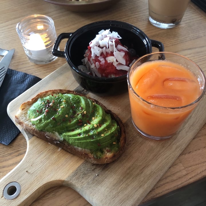 photo of Kaffebaren Feel good Vegan shared by @petrastormm on  23 Feb 2020 - review