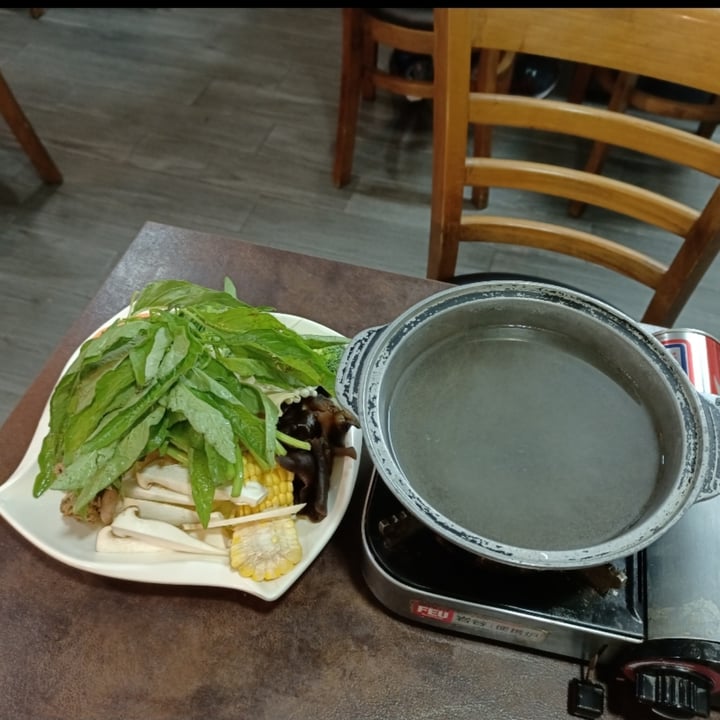photo of Xing Hua Vegetarian Restaurant Coconut Hot Pot Steamboat shared by @skootykoots on  18 Jan 2022 - review