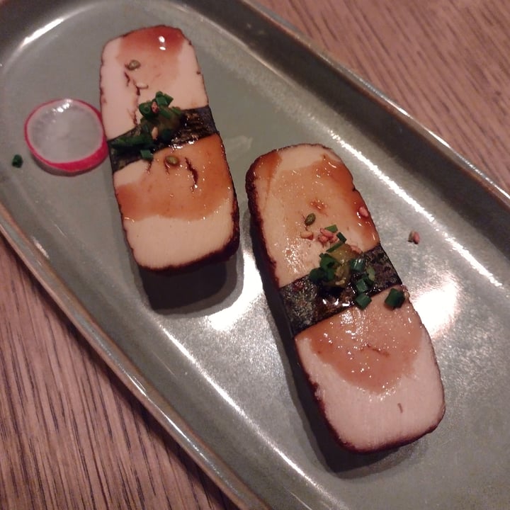 photo of NORI WAY Nigiri Funghi Oyster shared by @loriana on  10 Dec 2022 - review