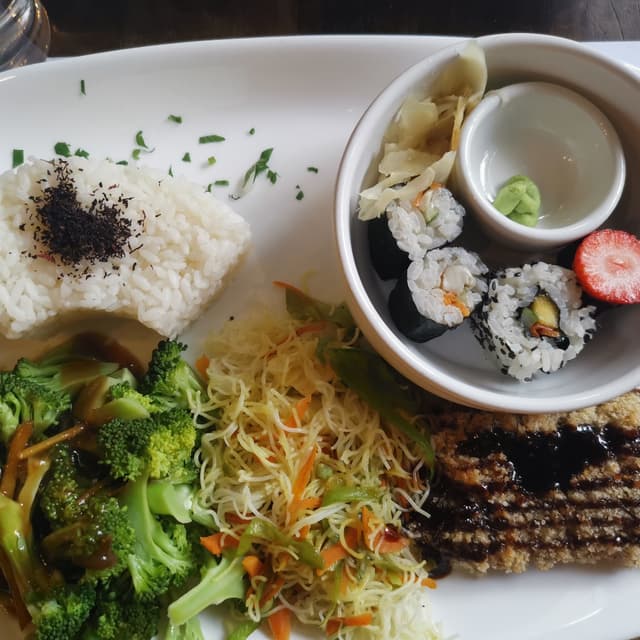 Photo of the dish “Taste Oriental e Sushi”