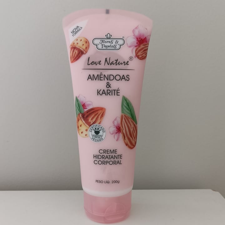 review photo of Flores & Vegetais Loção Hidratante Corporal Amêndoas E Karité shared by @alineok on 30 Nov 2022 - review