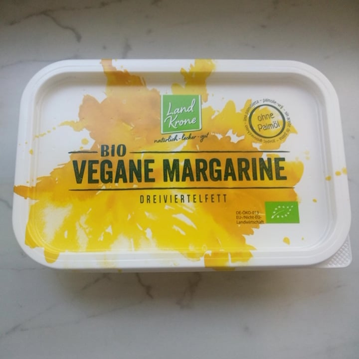 photo of Land Krone Vegane Margarine shared by @gwenda on  06 Sep 2020 - review