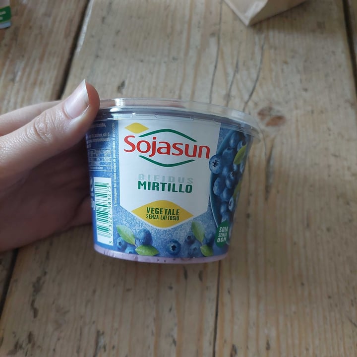 photo of Sojasun Yogurt Bifidus Mirtillo shared by @memma00 on  05 Apr 2022 - review