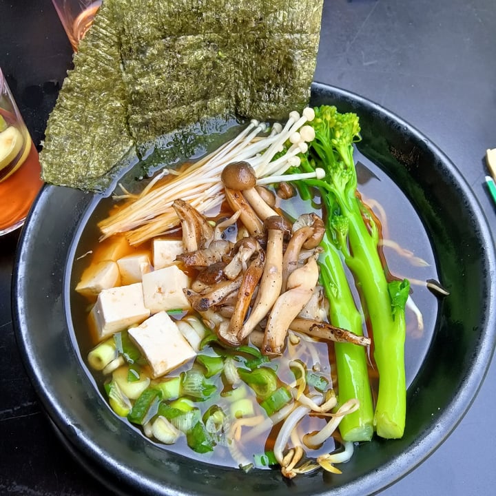 photo of RO Ramen Veggie Shoyu shared by @filmart on  05 Nov 2021 - review