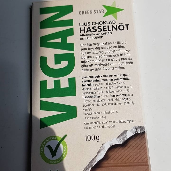 photo of Green Star Ljus Choklad Hasselnot shared by @enkelvegan on  25 Jan 2021 - review