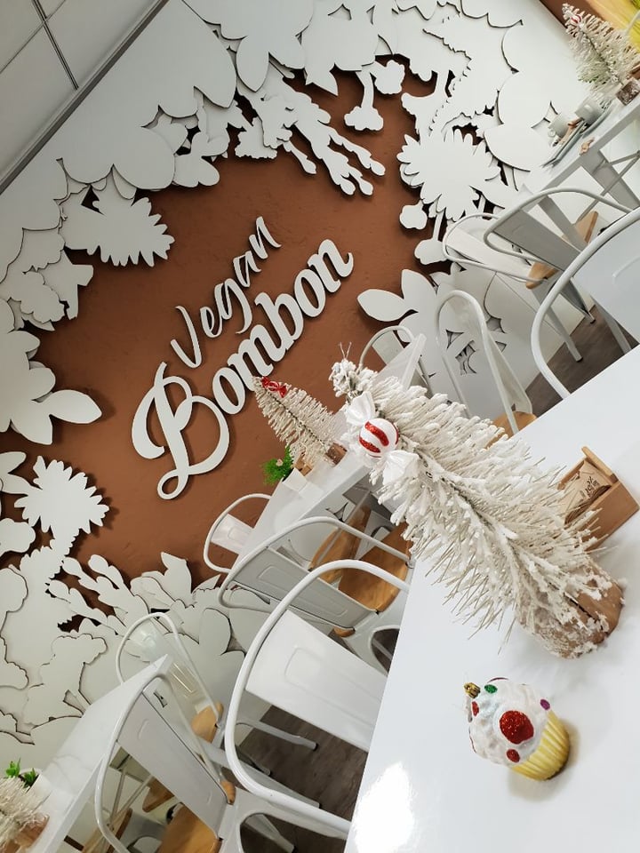 photo of Vegan Bombon Vegano shared by @veganbomsingluten on  04 Dec 2019 - review