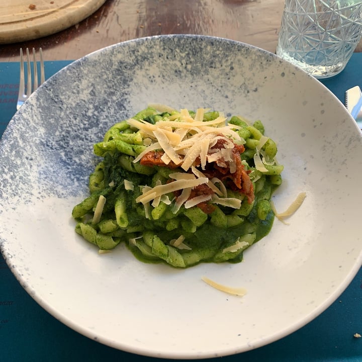 photo of Bastione & Costanza Pasta al Pesto Di Tenerumi shared by @francescadoriana on  16 Sep 2022 - review