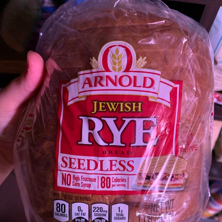photo of Arnold Jewish Rye Bread shared by @veggievikki3 on  25 Aug 2021 - review