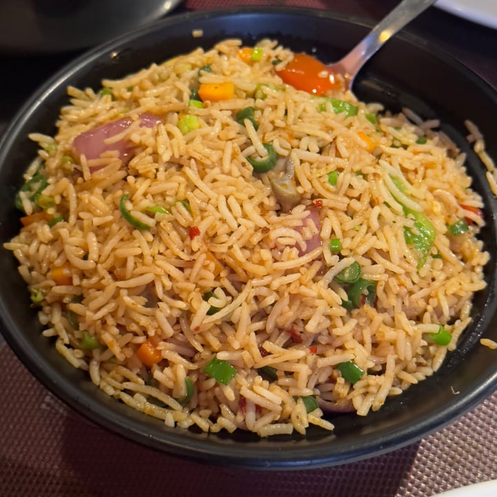 review photo of KMS HAKKIM KALYANA BIRIYANI Mongolian Veg Fried Rice shared by @vegan-ravana on 11 Dec 2022 - review