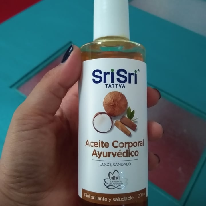 review photo of SriSri Tattva Aceite Corporal Ayurvedico shared by @andreee on 08 Feb 2021 - review