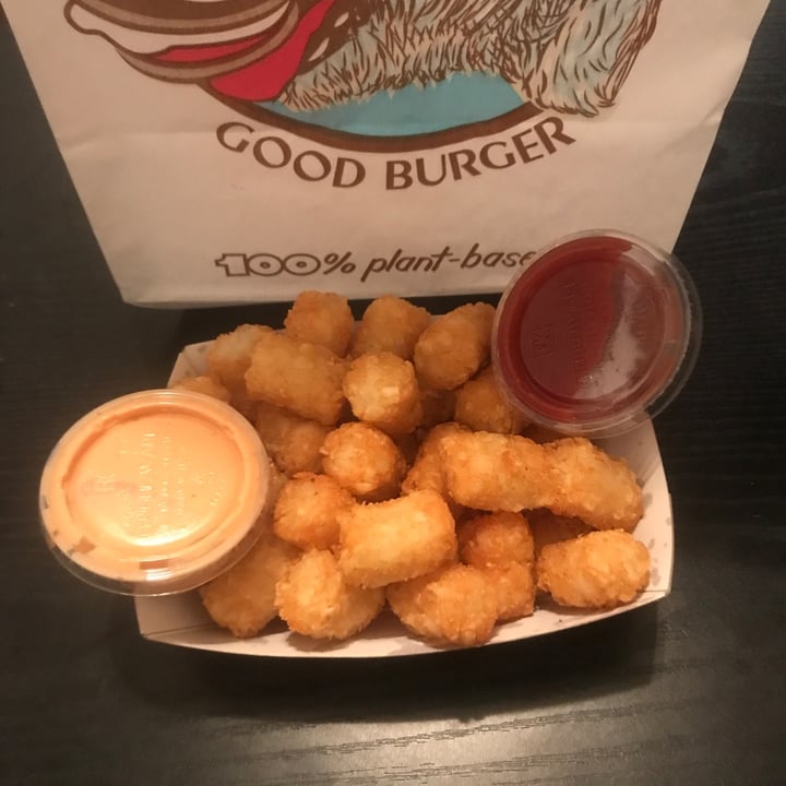 photo of Monty's good burger Tater Tots shared by @dominionandchill on  26 Jun 2020 - review