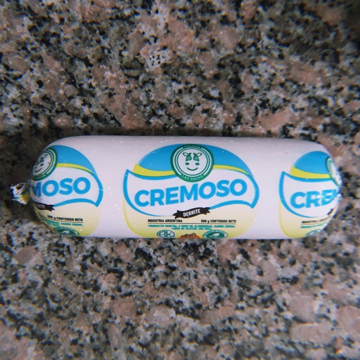 photo of Felices Las Vacas Queso Cremoso en Cilindro shared by @nanicuadern on  27 Oct 2021 - review