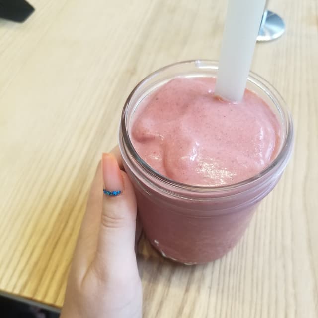 Photo of the dish “Raspberry Maca Smoothie”