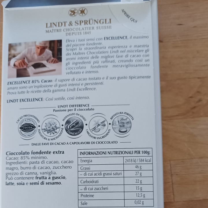 photo of Lindt Excellence 85% Cacao Fondente Deciso shared by @elisa371 on  24 Mar 2022 - review