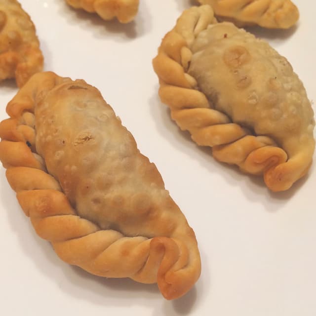 Photo of the dish “Empanadillas criollas”