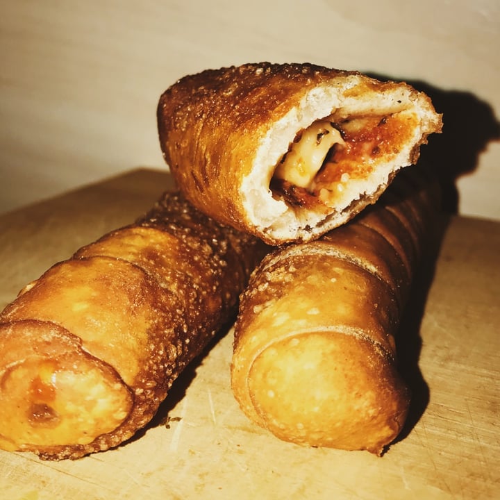 review photo of Tao y Vida Tequeños Pizza shared by @milydelgado on 04 Aug 2020 - review