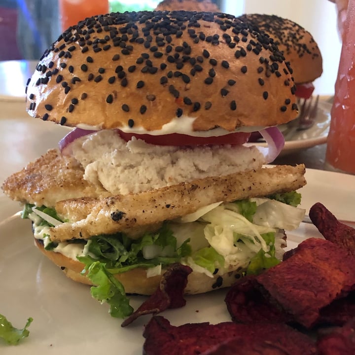 review photo of Pulpa Amor Líquido Grilled cheese burger shared by @alyy on 12 Dec 2020 - review