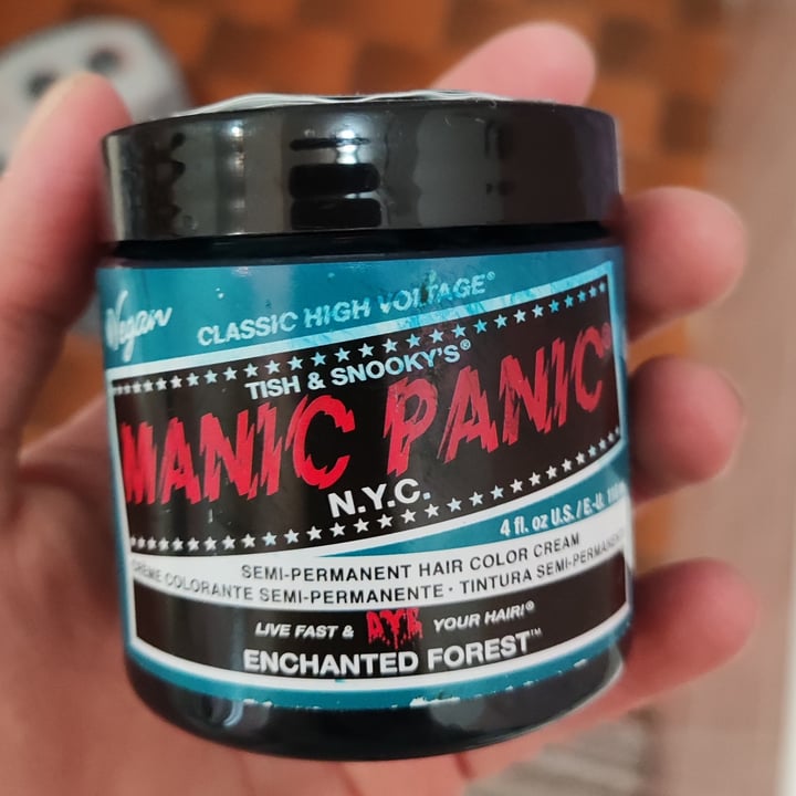 photo of Manic Panic Tintura - Enchanted forest shared by @lamasy on  05 Apr 2022 - review
