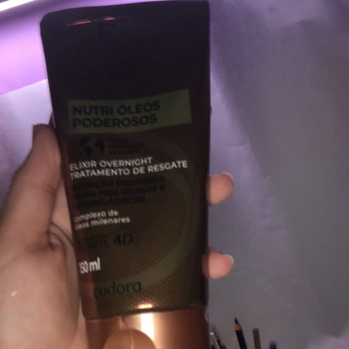 review photo of Siage Elixir Capilar Tratamento Overnight Siàge Nutri Óleos Poderosos 150ml shared by @anacastelano on 20 Sep 2021 - review
