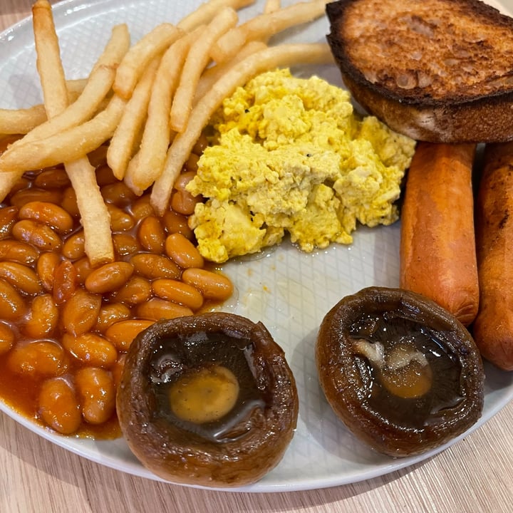 photo of WS Deli Experience Store Champion brunch shared by @superdupersumi on  28 Feb 2022 - review