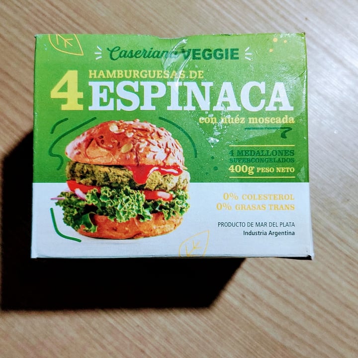 review photo of caseriana veggie Hamburguesa de espinaca shared by @callia on 04 Dec 2022 - review