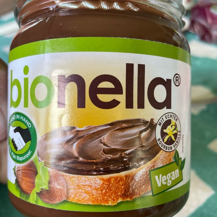 photo of Bionella Bionella Chocolate Spread Nuss-Nougat-Creme shared by @greteli on  12 Jun 2022 - review