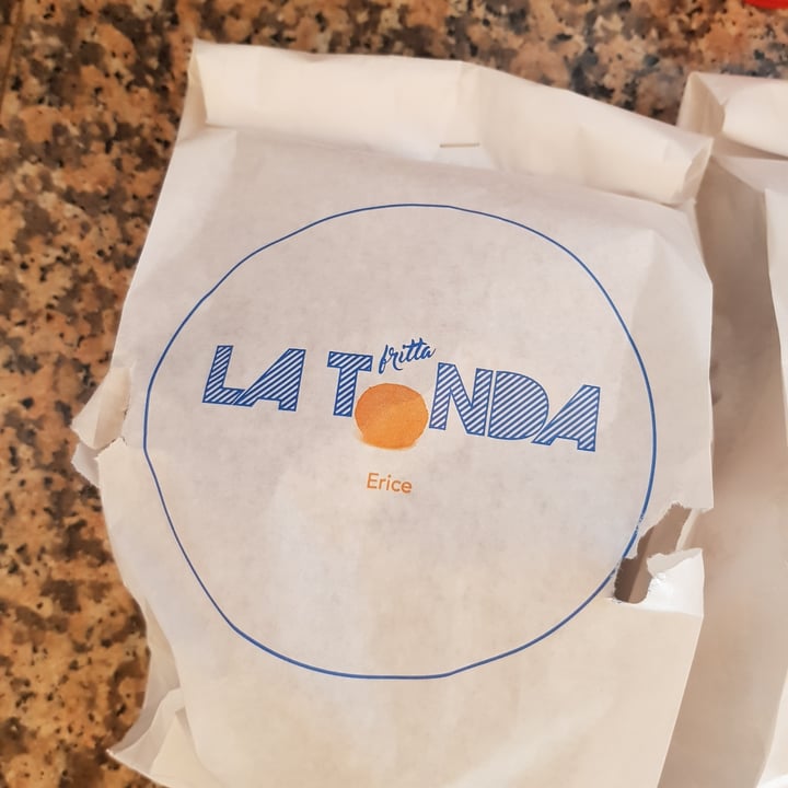 photo of La Tonda Fritta Arancine vegane shared by @eleveg98 on  17 Aug 2022 - review